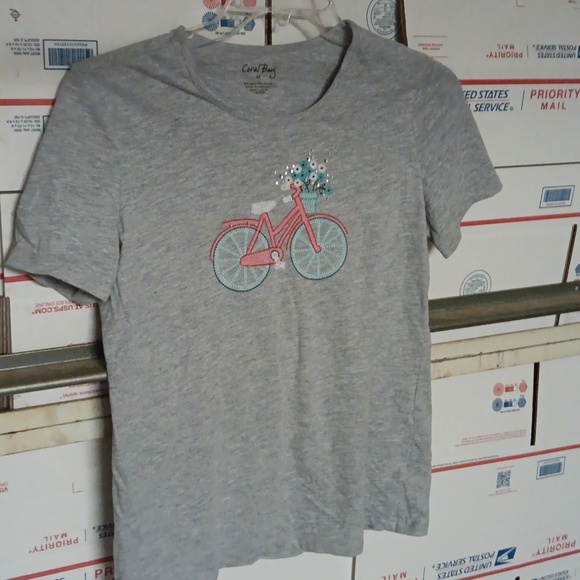 Coral Bay Size M Heather Gray Top (SKU 536) - Picture 1 of 2